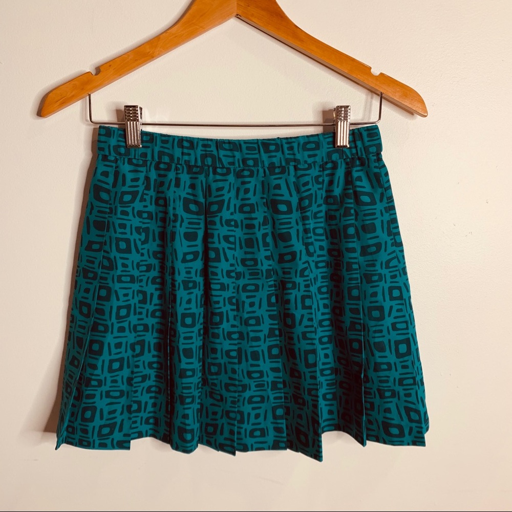 Vintage green print tennis skirt